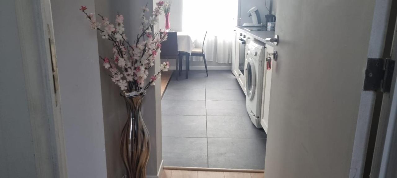 Appartement Diamant Брюссель Экстерьер фото