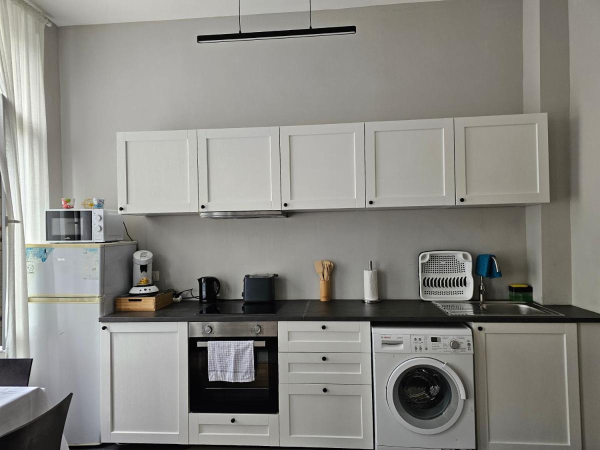 Appartement Diamant Брюссель Экстерьер фото