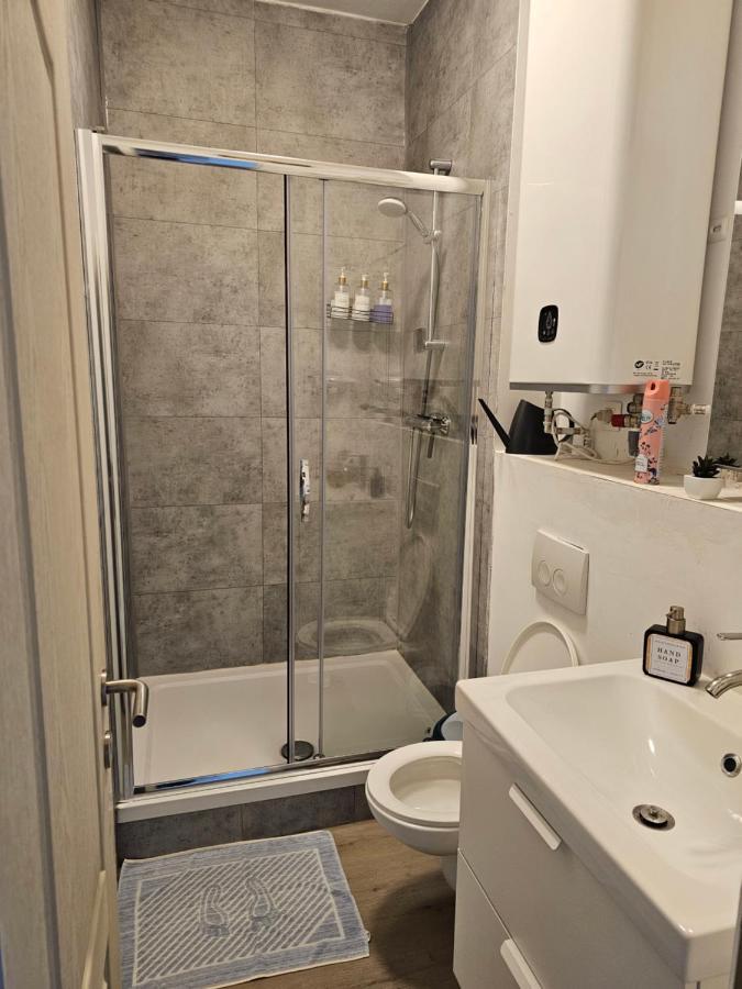Appartement Diamant Брюссель Экстерьер фото